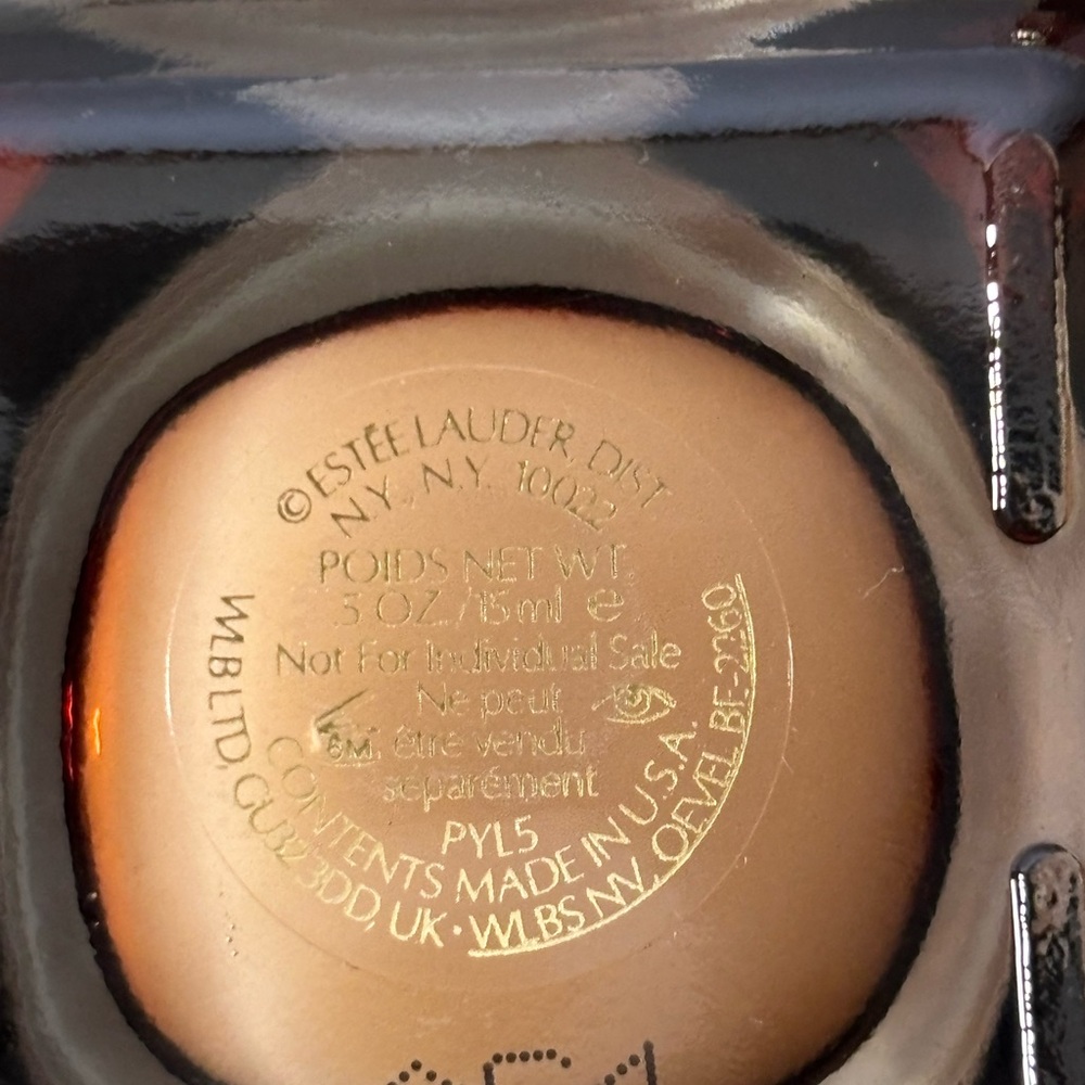 Estée Lauder Makeup and Skincare Set Brand New - Picture 4 of 6